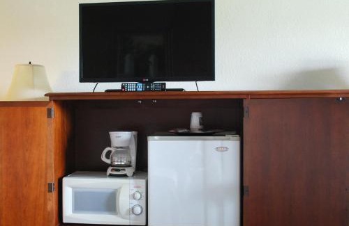 Watertown Hotel | Travel Inn - Watertown NY