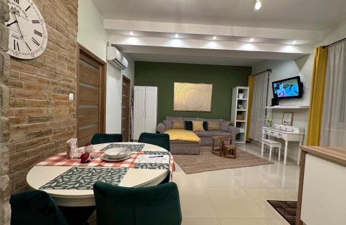 Mako Apartment | Travel Studio