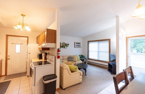 La Crosse House | Travelers home base just off I90