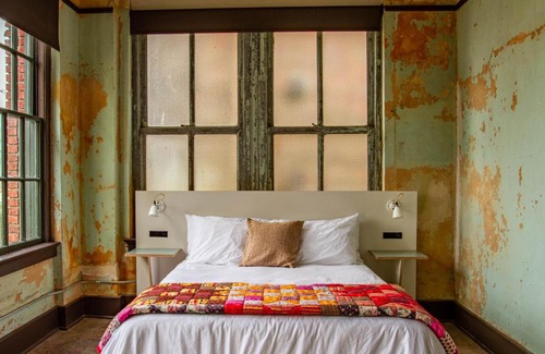 Clarksdale Hotel | Travelers Hotel