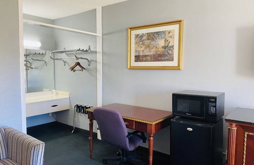 Scottsboro Hotel | Travelers Place Inn & Suites