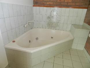 Swan Hill Hotel | Travellers Rest Motor Inn Swan Hill