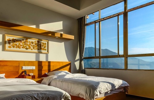 Longsheng Various Nationalities Autonomous County Hotel | Travelling With Hotel Long Ji Ping An