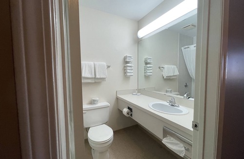 Fort St. John Hotel | Travelodge by Wyndham Fort St John