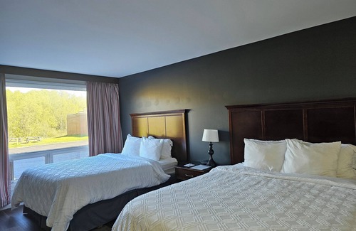 Kapuskasing Hotel | Travelodge by Wyndham Kapuskasing