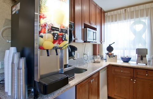 Trenton Hotel | Travelodge by Wyndham Trenton