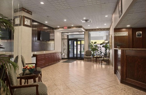 Cambridge Hotel | Travelodge by Wyndham Cambridge - Waterloo