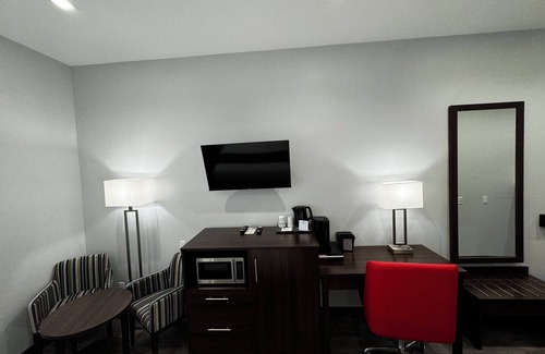 Cochrane Hotel | Travelodge by Wyndham Cochrane Ontario