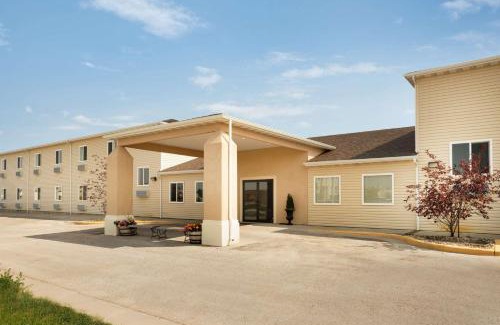Gillette Hotel | Travelodge by Wyndham Gillette