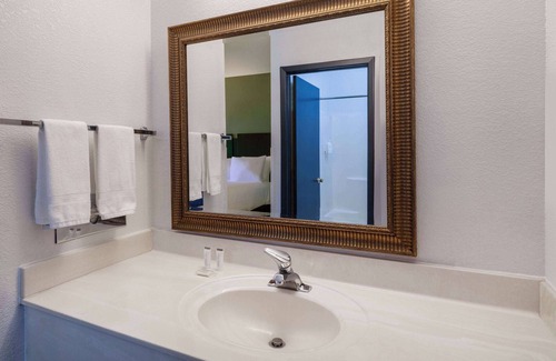 Globe - Miami Hotel | Travelodge by Wyndham Globe AZ