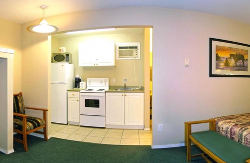 Merritt Hotel | Travelodge by Wyndham Merritt