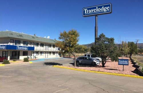 Raton Hotel | Travelodge by Wyndham Raton