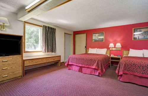 Red Wing Hotel | Travelodge by Wyndham Red Wing