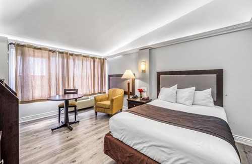 Sarnia Hotel | Travelodge by Wyndham Sarnia