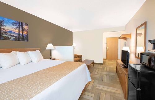 Spearfish Hotel | Travelodge by Wyndham Spearfish