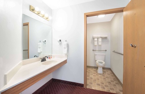 Spearfish Hotel | Travelodge by Wyndham Spearfish