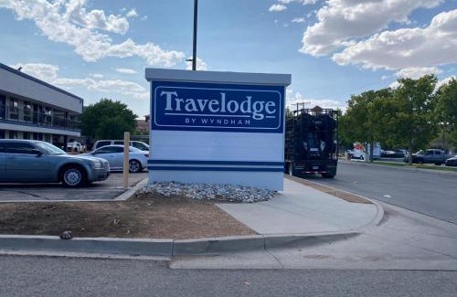 Westside Hotel | Travelodge by Wyndham Albuquerque West