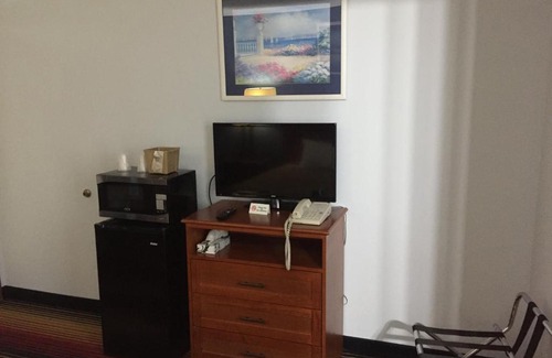 Spirit Lake Hotel | Travelodge by Wyndham Spirit Lake/Okoboji