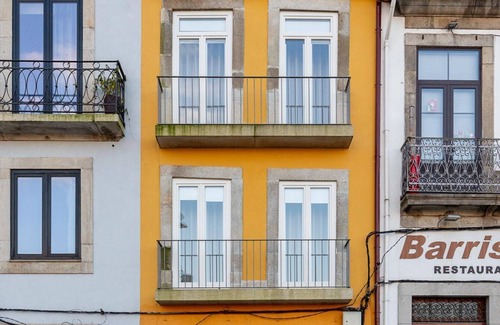 Santa Marinha Apartment | Travelstaytion - Ribeira Gaia 1
