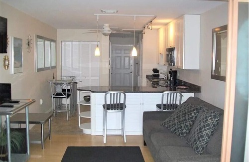 Navarre Beach Apartment | Treasure by the Sound-Sound Front Studio with Community Pool/Private Pier