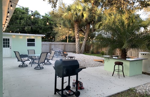 Vero Beach House | Treasure Coast Hidden Gem 2 miles from Beaches!