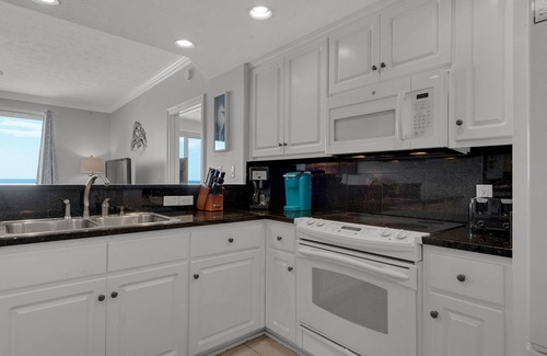 Lower Grand Lagoon Condo | Treasure Island 0207
