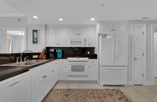 Lower Grand Lagoon Condo | Treasure Island 0207