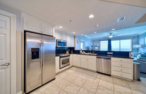Thomas Drive Condo | Treasure Island 1510