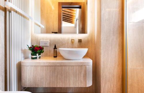 Rione III Colonna Apartment | TreasureRome Eden Penthouse