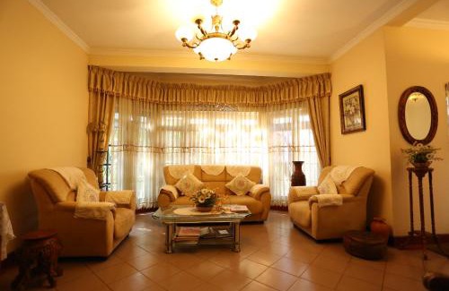 Anniwatta House | Tree Breeze Inn