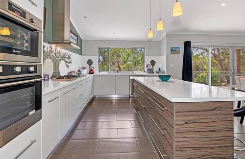 Toodyay Bed & Breakfast | Tree Lodge