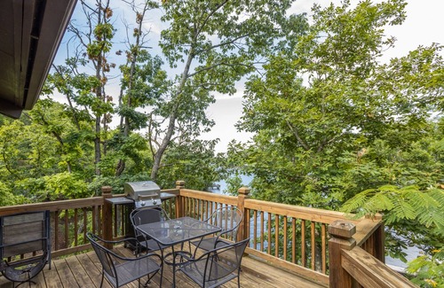 Village of Four Seasons Condo | Tree Top 16 a unique Lake vacation experience!
