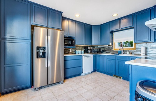 Leamington Cottage | Tree Top Lakehouse! - Breathtaking Views & Sunsets
