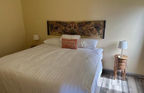 Antoneys Cay Cabin | Tree Top Suites & Resort
