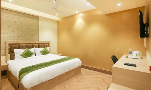 Chinar Park Hotel | Treebo Hoops - Airport, VIP Road