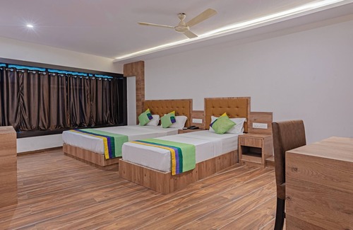 Sakinaka Hotel | Treebo Seven Olives