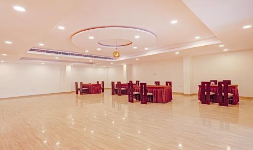 Gomti Nagar Hotel | Treebo Silver Stallion