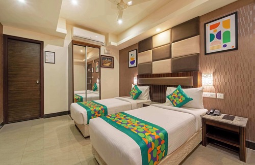 RS Puram Hotel | Treebo Venition Inn