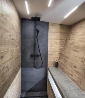 Ziar nad Hronom District Ski Chalet | Treedom
