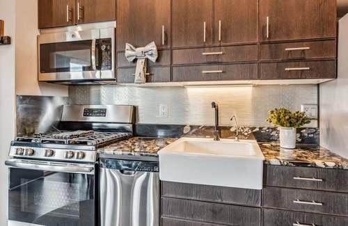 Black Hawk Condo | Treehouse 1br With Hot Tub 1 Bedroom Home by RedAwning