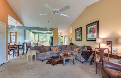 Mount Ida Condo | Treehouse/279DVD Hosted by LOVR