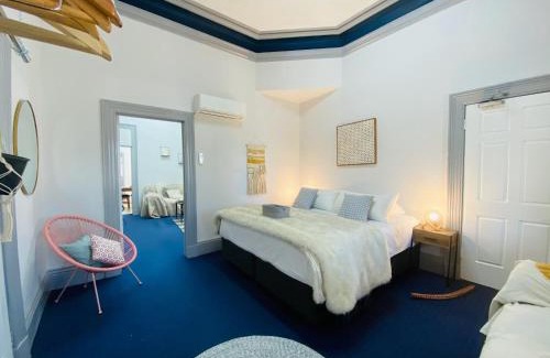 Echuca Apartment | Treehouse Hideouts - Ground Level - Heygarth House Townhouse - Port of Echuca