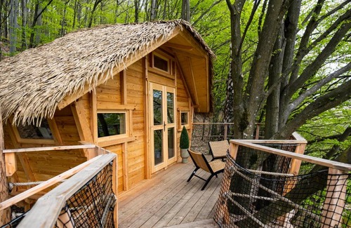 Muran House | TREEHOUSE POD LESOM