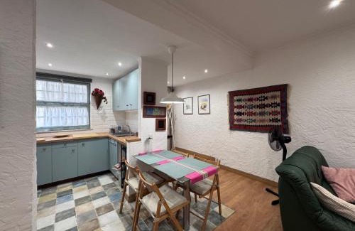 Setubal Apartment | TreeStudio Apartment