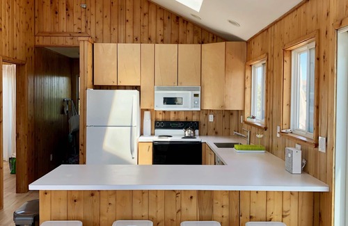 Davis Park House | Treetop beach house with amazing views