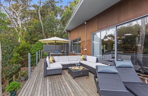 Skenes Creek House | Treetop Couples Retreat