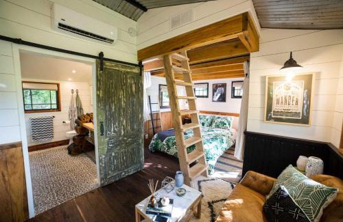 Flintstone Ski Chalet | Treetop Hideaways: The Elements Treehouse