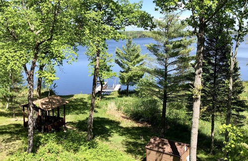 Emily House | Treetop Lake House on Private Wooded Acreage on the Lovely Lake Mary