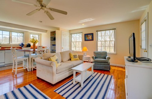 Edgartown Hotel | Treetop