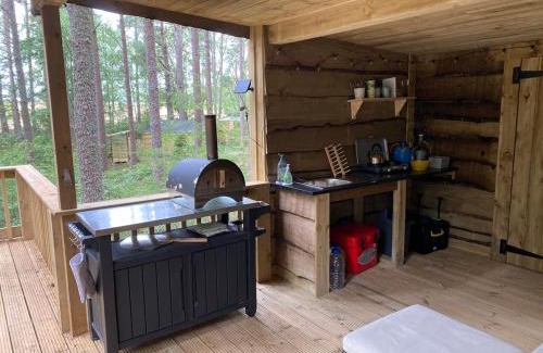Munlochy Other | Treetops at Wildwoodz Off grid treehouse No electricity